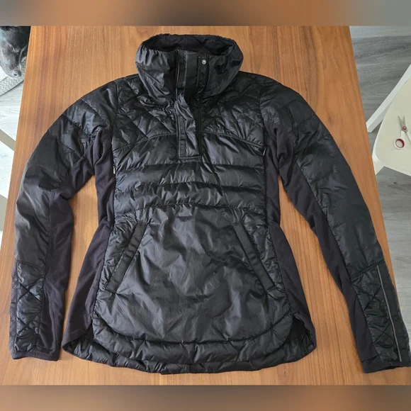 Womens Lululemon Size 6 Pullover - Picture 2 of 13